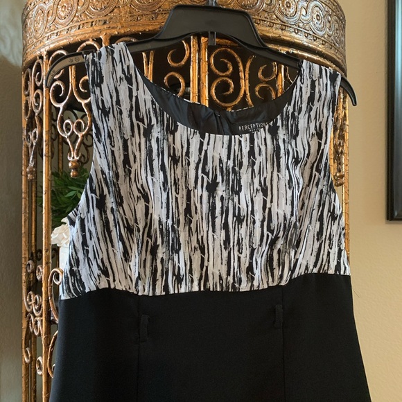 Perceptions Petite Dress with Shrug Black/Gray - Picture 3 of 4